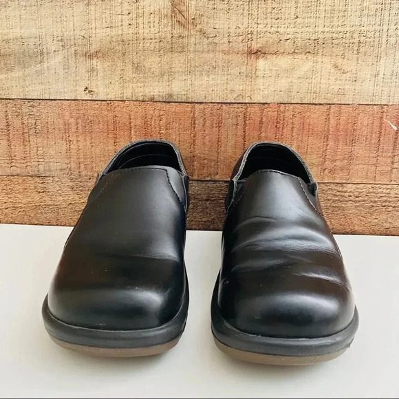 Sanita Leather Clogs - Picture 2 of 7